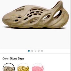 Yezzy Foam runners size 7 very comfortable